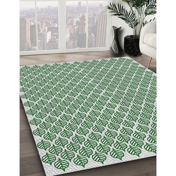 Patterned Green Modern Rug in Family Room, pat1789