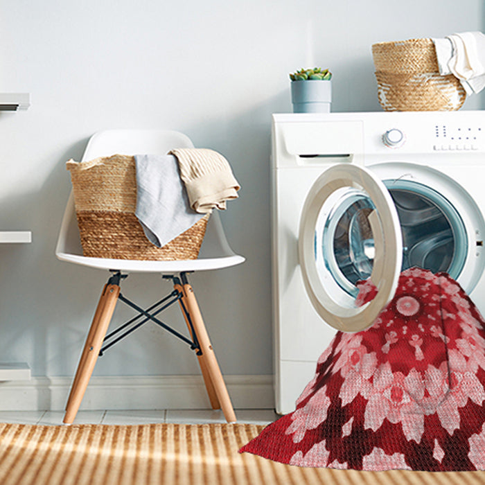 Machine Washable Transitional Light Coral Pink Rug in a Washing Machine, wshpat179rd