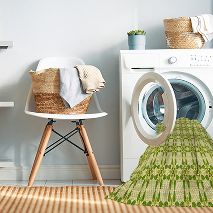 Machine Washable Transitional Pistachio Green Rug in a Washing Machine, wshpat1790yw