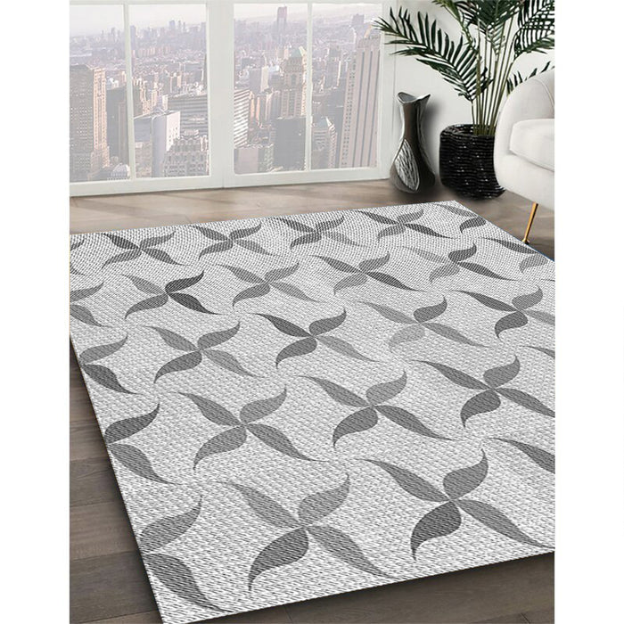Patterned Platinum Gray Rug in Family Room, pat1796gry