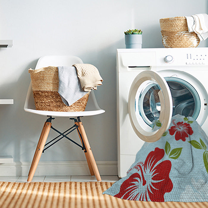 Machine Washable Transitional Pale Turquoise Blue Rug in a Washing Machine, wshpat1797