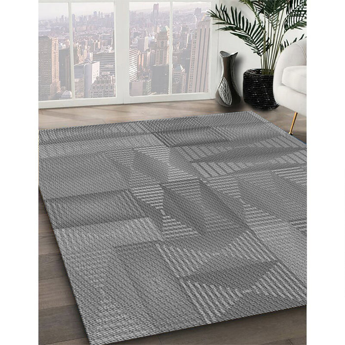 Machine Washable Transitional Gray Rug in a Family Room, wshpat18gry