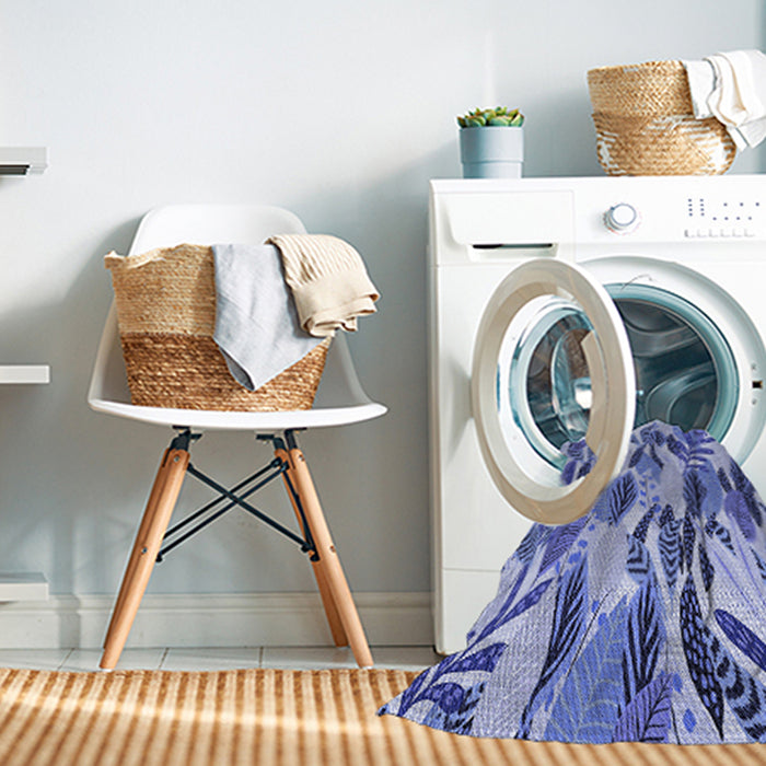 Machine Washable Transitional Jeans Blue Rug in a Washing Machine, wshpat1804blu