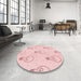 Round Patterned Light Coral Pink Rug in a Office, pat1813rd