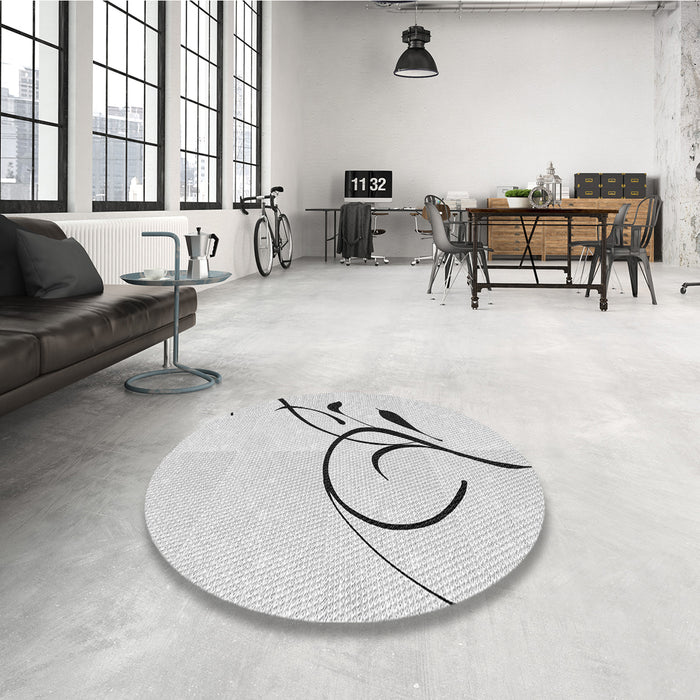 Round Patterned Platinum Gray Rug in a Office, pat1816gry