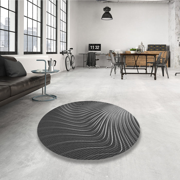 Round Patterned Gray Rug in a Office, pat1820gry