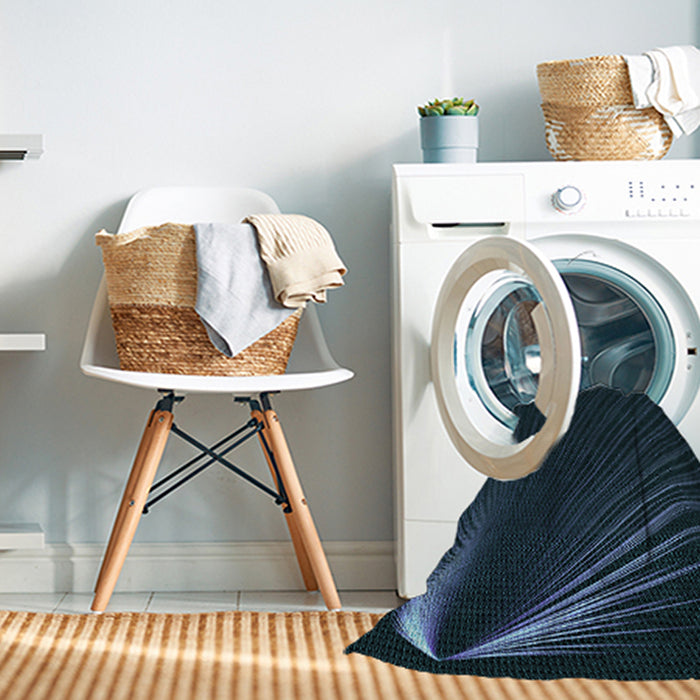 Machine Washable Transitional Black Rug in a Washing Machine, wshpat1829lblu