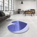 Round Patterned Blue Rug in a Office, pat1851blu