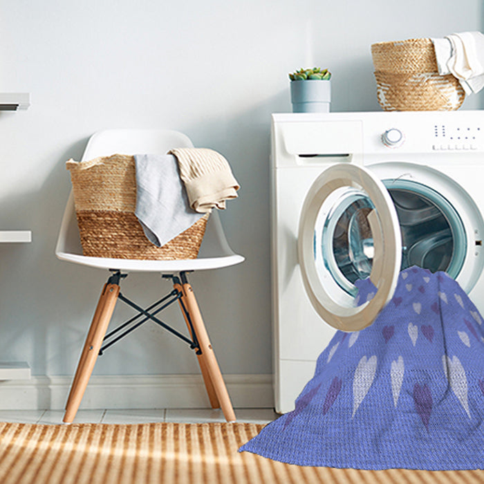 Machine Washable Transitional Sky Blue Rug in a Washing Machine, wshpat1853blu