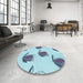 Round Patterned Koi Blue Rug in a Office, pat1864lblu