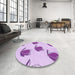 Round Patterned Purple Rug in a Office, pat1864pur