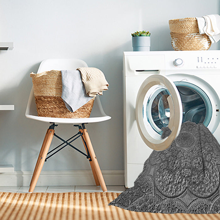 Machine Washable Transitional Dark Gray Rug in a Washing Machine, wshpat1875gry