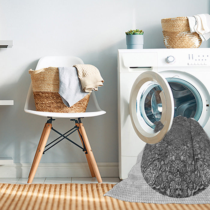 Machine Washable Transitional Platinum Silver Gray Rug in a Washing Machine, wshpat1877gry