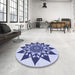 Round Patterned Blue Rug in a Office, pat1884blu