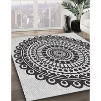 Patterned Platinum Gray Novelty Rug, pat1888