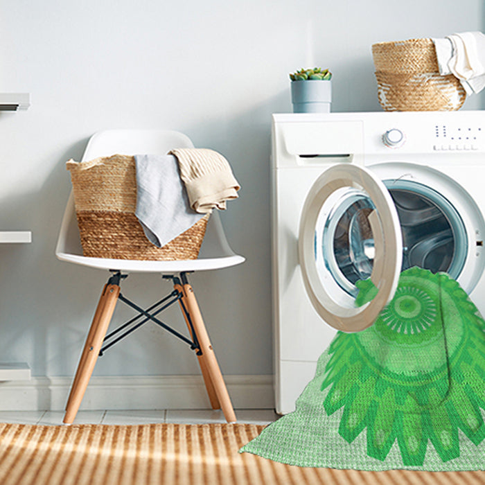 Machine Washable Transitional Neon Green Rug in a Washing Machine, wshpat1891grn