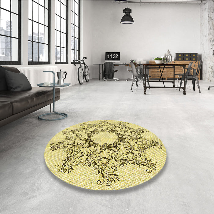 Round Patterned Caramel Brown Rug in a Office, pat1892yw