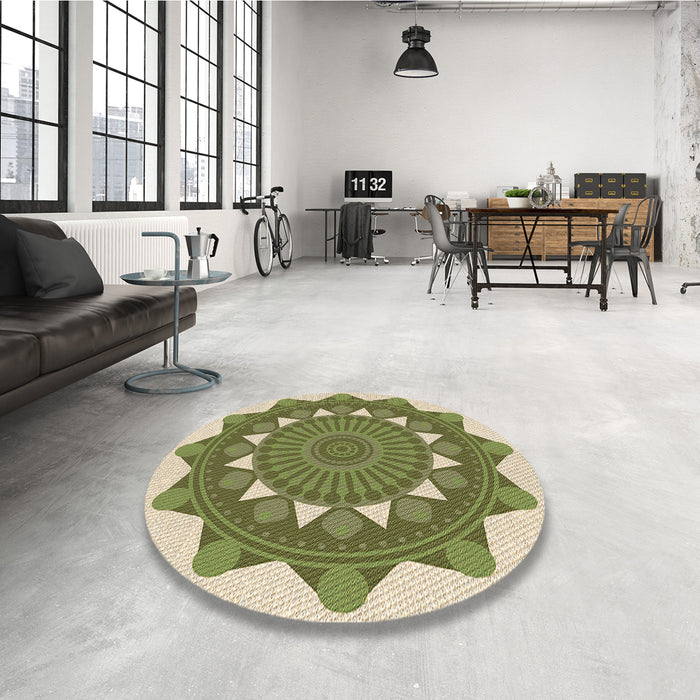 Round Patterned Olive Green Rug in a Office, pat1895brn
