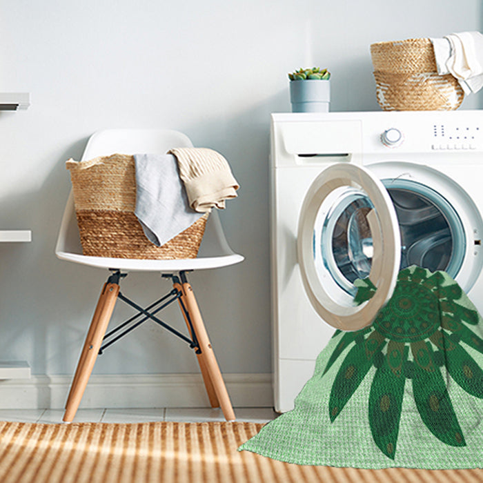 Machine Washable Transitional Green Rug in a Washing Machine, wshpat1897grn