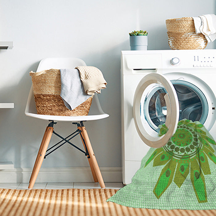 Machine Washable Transitional Green Rug in a Washing Machine, wshpat1898grn