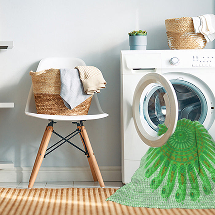 Machine Washable Transitional Green Rug in a Washing Machine, wshpat1900grn