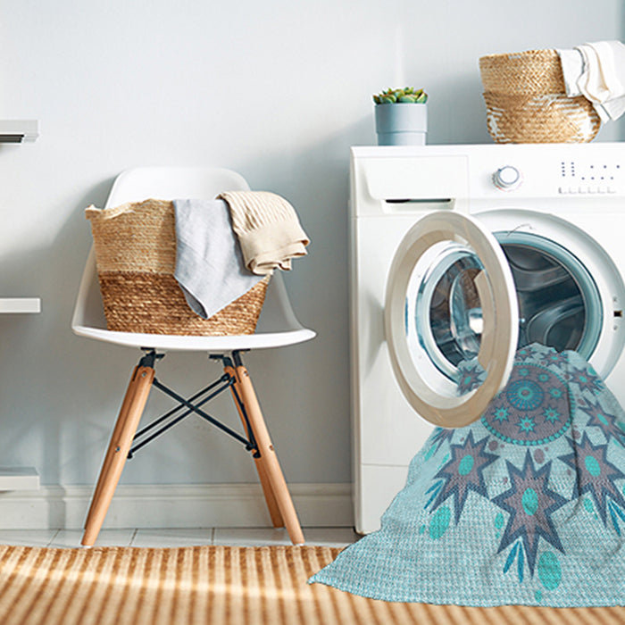 Machine Washable Transitional Koi Blue Rug in a Washing Machine, wshpat1901lblu