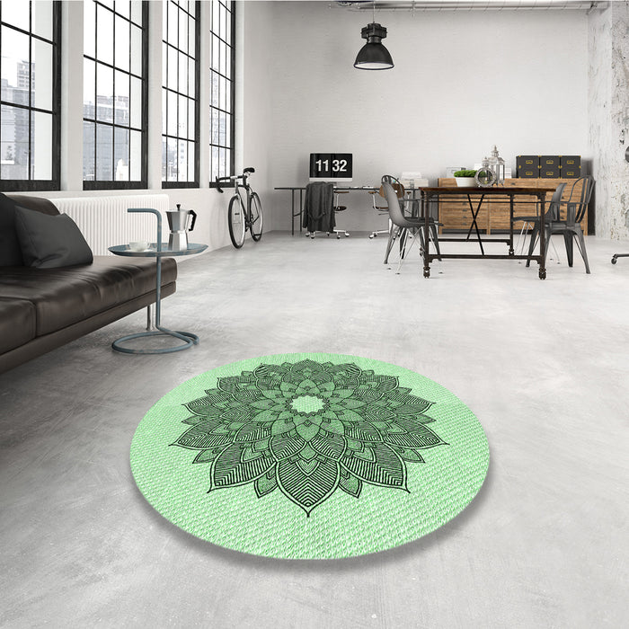 Round Patterned Mint Green Rug in a Office, pat1902grn