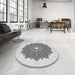 Round Patterned Platinum Gray Rug in a Office, pat1902gry
