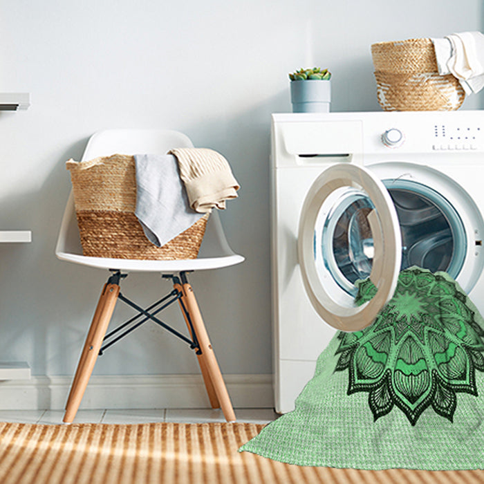 Machine Washable Transitional Green Rug in a Washing Machine, wshpat1903grn