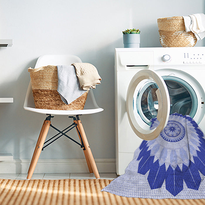 Machine Washable Transitional Blue Rug in a Washing Machine, wshpat1913blu