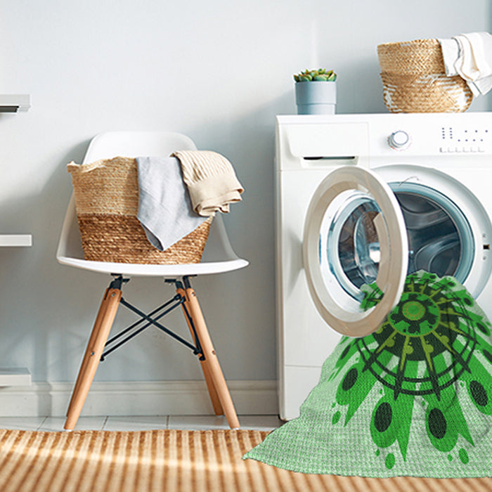 Machine Washable Transitional Forest Green Rug in a Washing Machine, wshpat1914grn