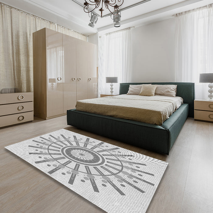 Patterned Platinum Gray Rug in Family Room, pat1916gry