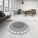 Round Patterned Silver Gray Rug in a Office, pat1917gry