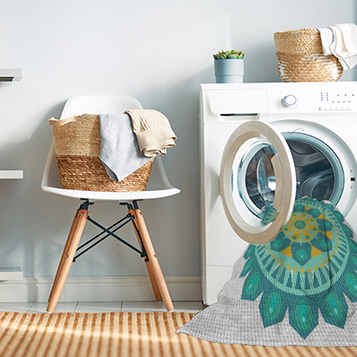 Machine Washable Transitional Sea Green Rug in a Washing Machine, wshpat1920