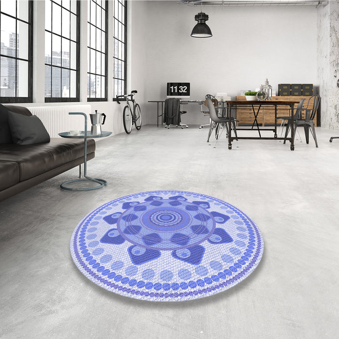 Round Patterned Light Slate Blue Rug in a Office, pat1925blu