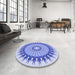 Round Patterned Blue Rug in a Office, pat1934blu