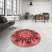 Round Patterned Red Rug in a Office, pat194rd