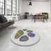 Round Patterned Platinum Gray Novelty Rug in a Office, pat1941