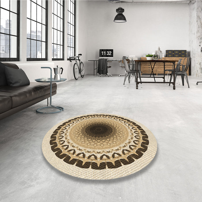 Round Patterned Khaki Gold Rug in a Office, pat1944brn