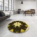 Round Patterned Black Brown Rug in a Office, pat1945yw