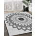 Patterned Gray Novelty Rug in Family Room, pat1946