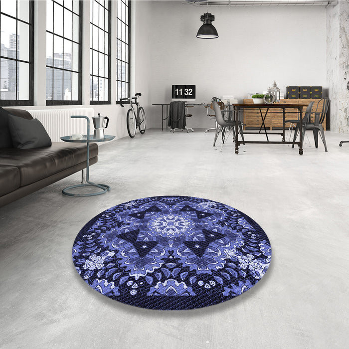 Round Patterned Light Slate Blue Rug in a Office, pat1949blu