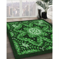 Patterned Dark Forest Green Rug, pat1949grn