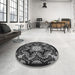 Round Patterned Gray Rug in a Office, pat1949gry