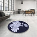 Round Patterned Night Blue Rug in a Office, pat1952blu