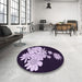 Round Patterned Deep Purple Rug in a Office, pat1952pur