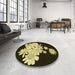 Round Patterned Metallic Gold Rug in a Office, pat1952yw