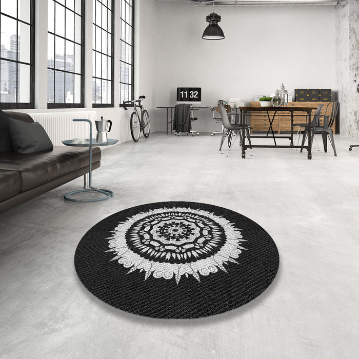 Round Machine Washable Transitional Black Rug in a Office, wshpat1959