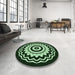 Round Patterned Black Rug in a Office, pat1960grn