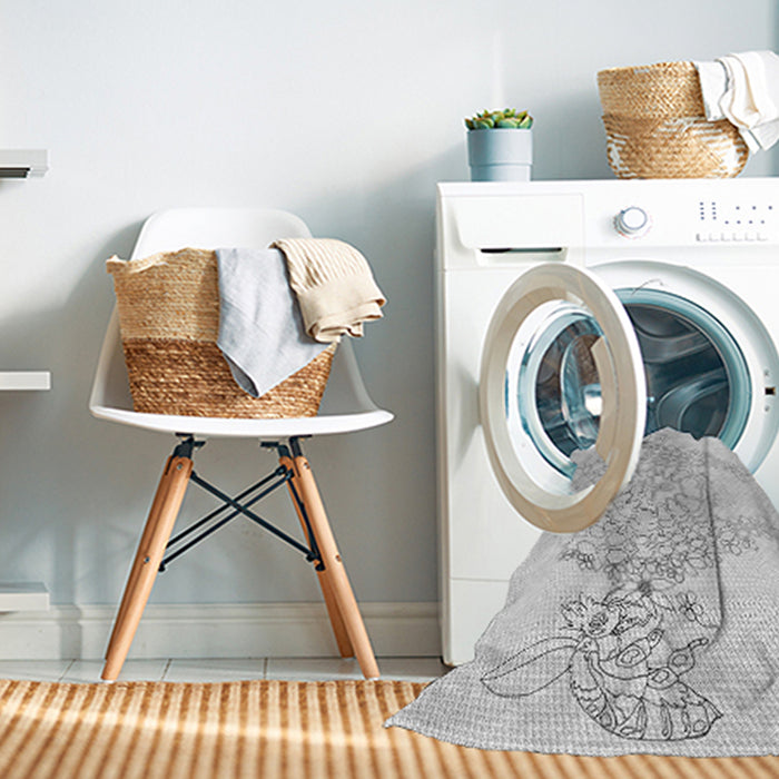 Machine Washable Transitional White Smoke Rug in a Washing Machine, wshpat1963